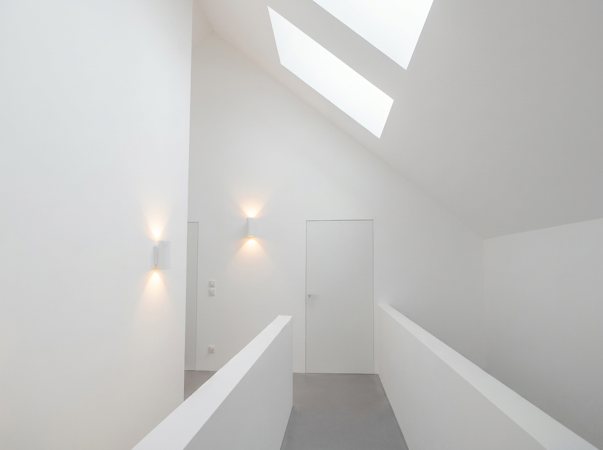 Stairwell and skylight landing